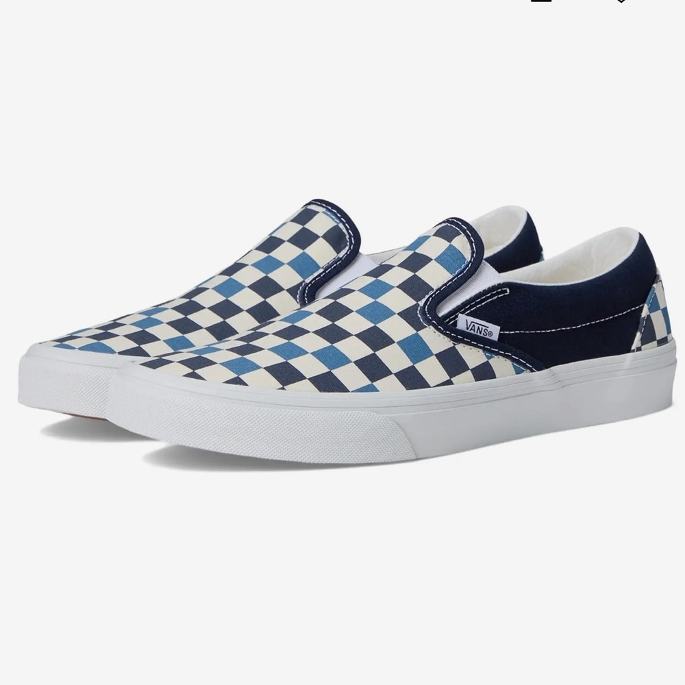 Vans Men’s Blue Checkerboard Classic Slip-On
Tri-Tone Check Navy
VN000D5PBX9